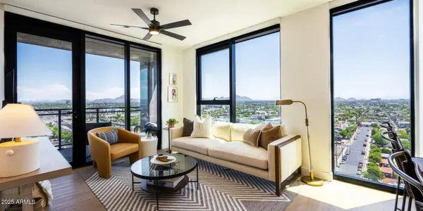 $3,304 | 817 North 6th Street, Unit B2, Phoenix, AZ 85004