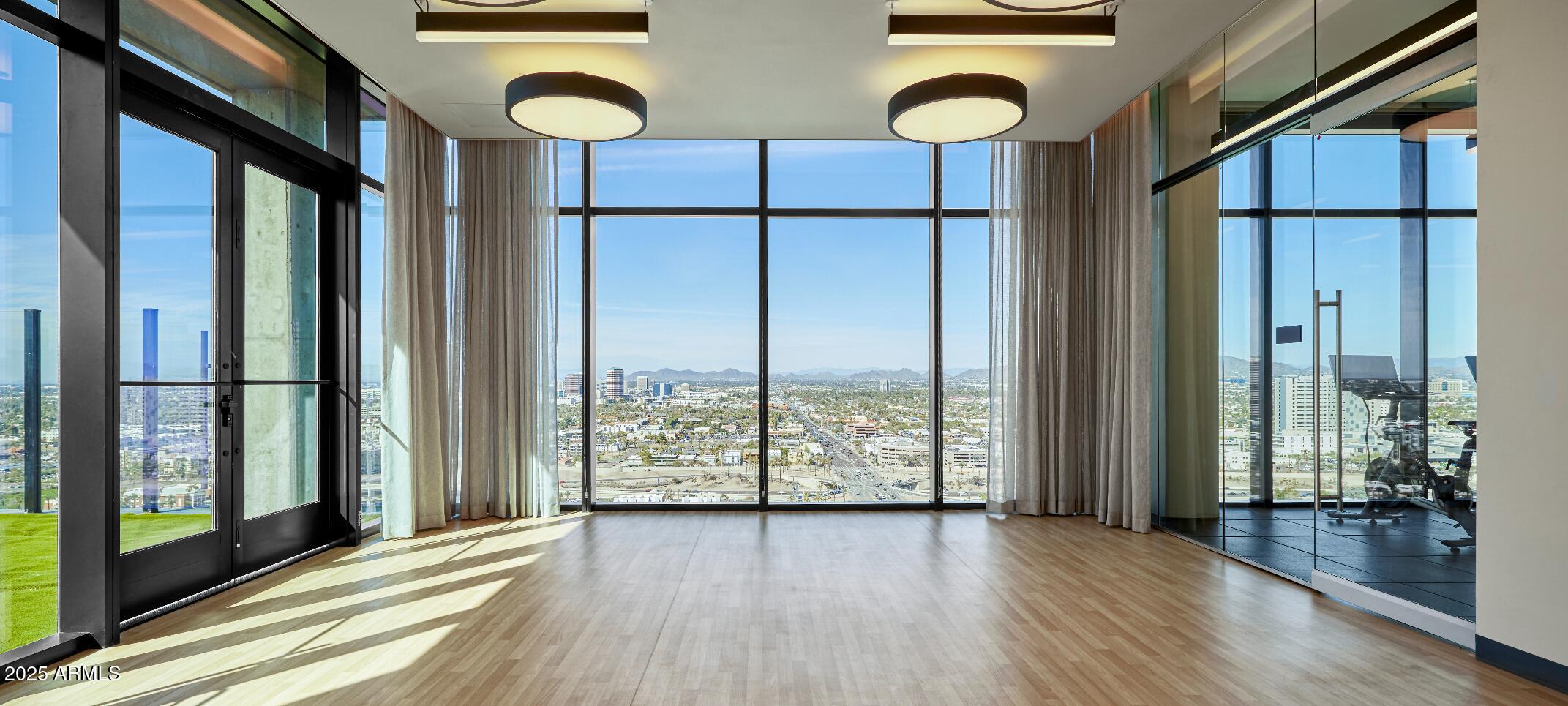817 North 6th Street, Unit B2 Phoenix, AZ 85004 - Photo 35 of 44 Yoga Room