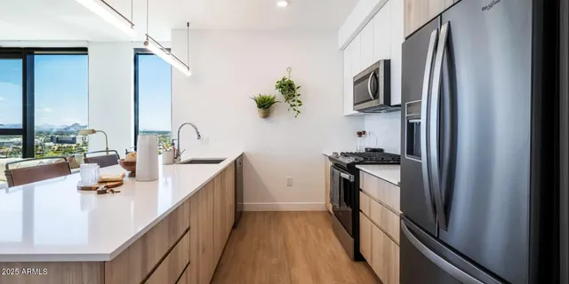 $3,308 | 817 North 6th Street, Unit B2, Phoenix, AZ 85004