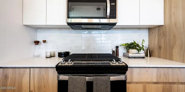 $3,305 | 817 North 6th Street, Unit B2, Phoenix, AZ 85004