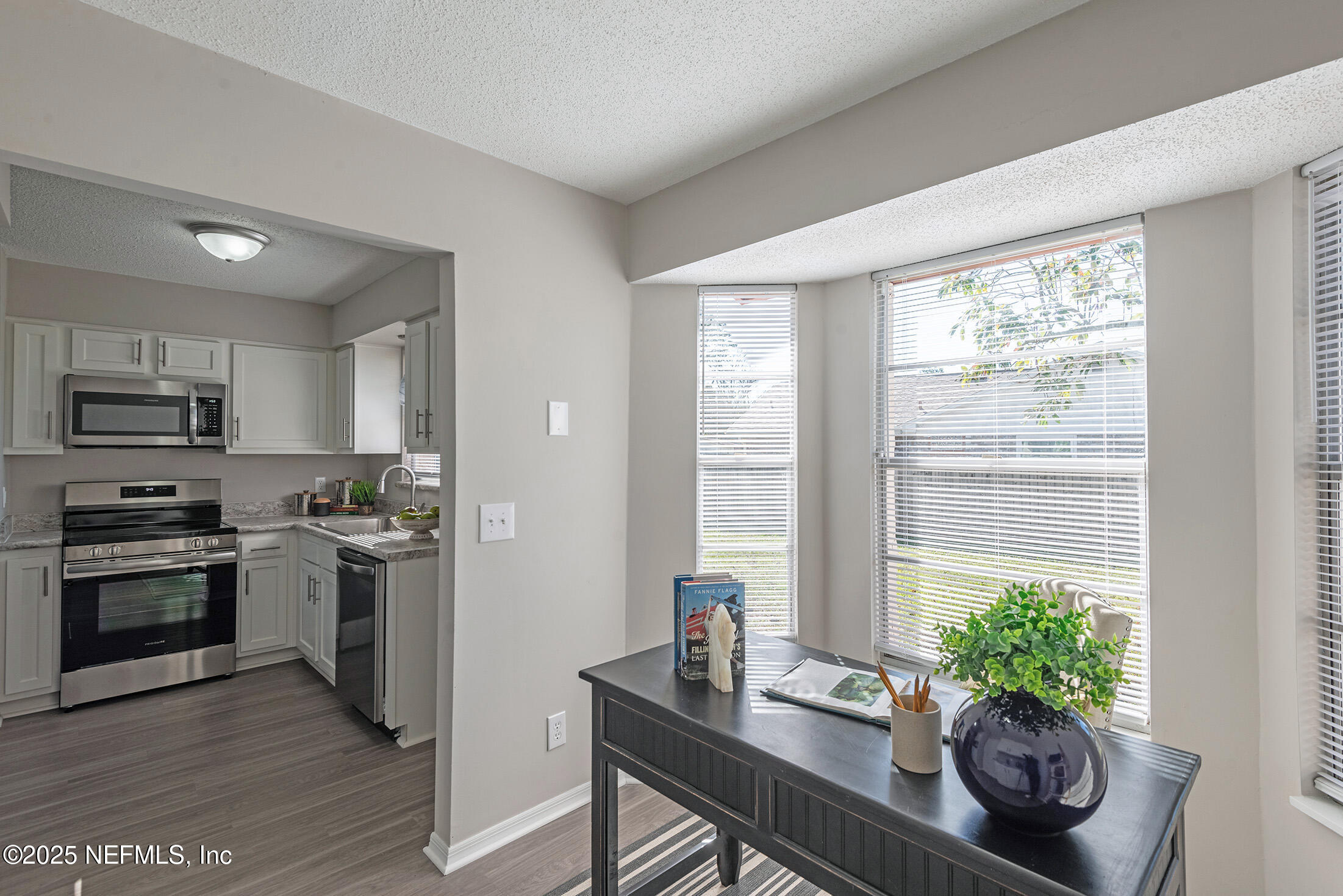 3776 Spring Lake Road Jacksonville, FL 32210 - Photo 19 of 44 BreAkfast Nook