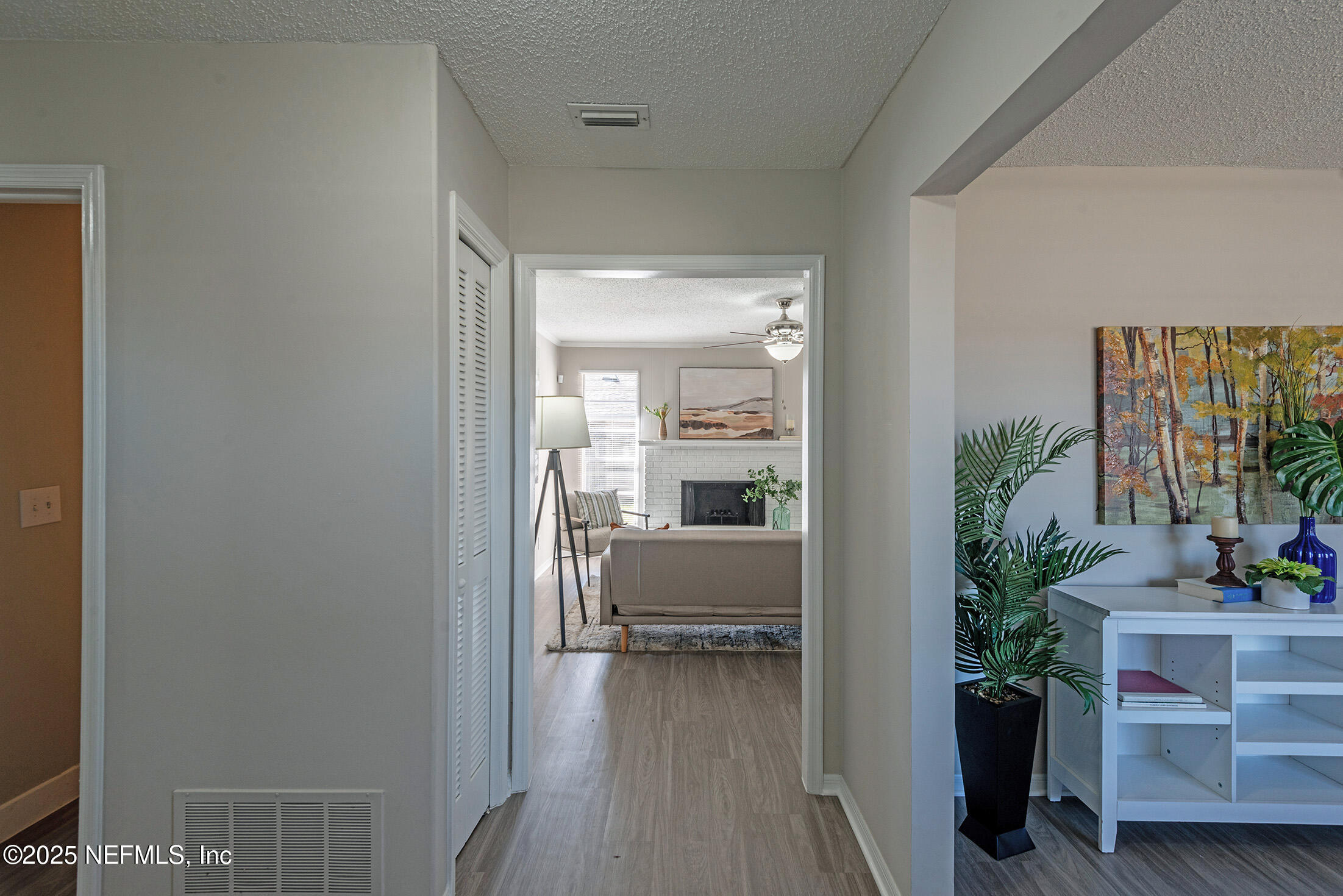 3776 Spring Lake Road Jacksonville, FL 32210 - Photo 6 of 44 Hall