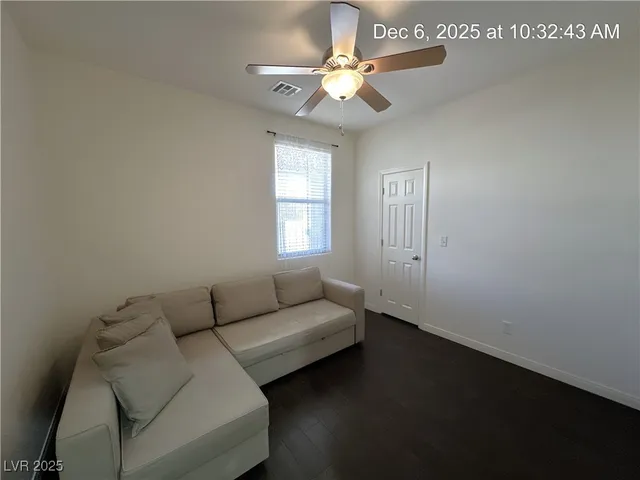 $1,945 | 1033 Fishing Street, Henderson, NV 89011