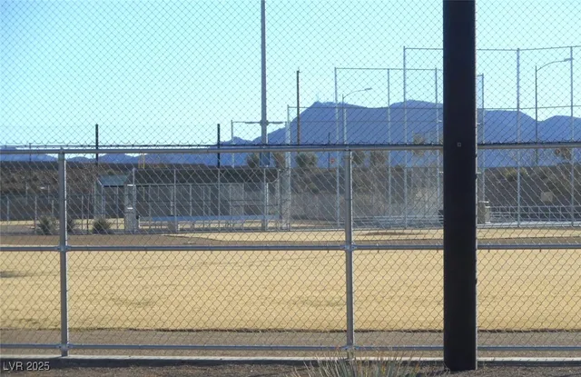 $1,945 | 1033 Fishing Street, Henderson, NV 89011