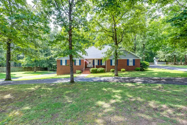 $549,000 | 106 Parkwood, Hohenwald, TN 38462