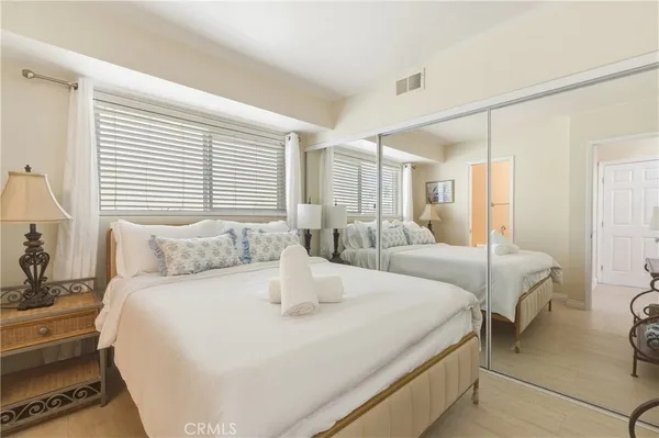 $10,800 | 883 Katella Street, Laguna Beach, CA 92651