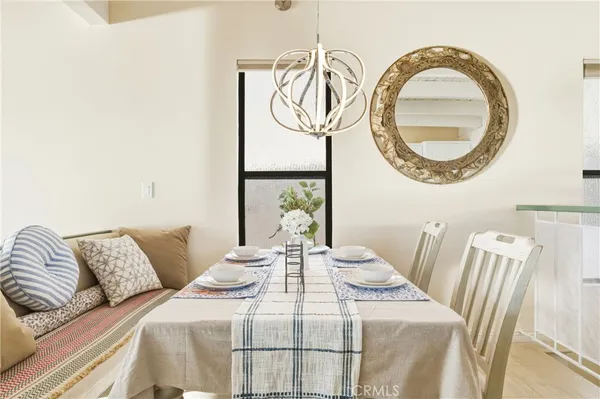 $10,800 | 883 Katella Street, Laguna Beach, CA 92651