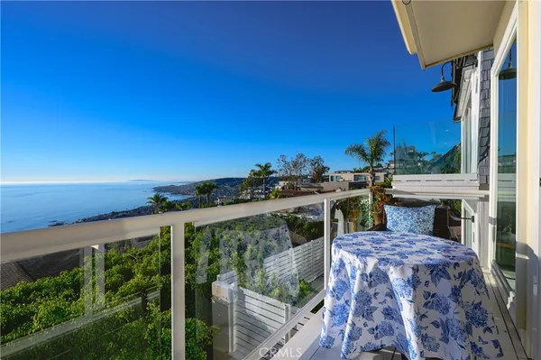 $10,800 | 883 Katella Street, Laguna Beach, CA 92651