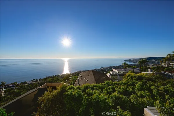 $10,800 | 883 Katella Street, Laguna Beach, CA 92651