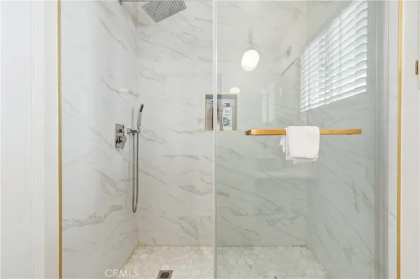 $10,800 | 883 Katella Street, Laguna Beach, CA 92651