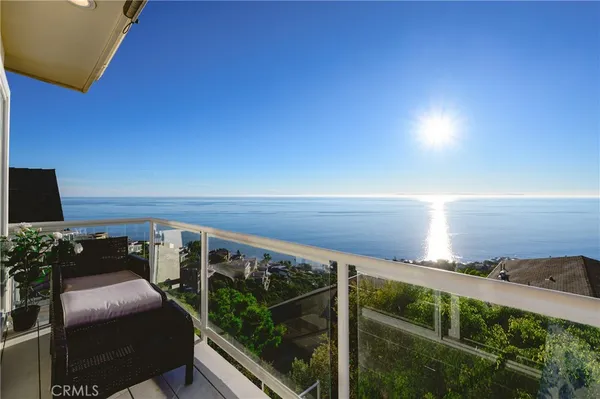 $10,800 | 883 Katella Street, Laguna Beach, CA 92651