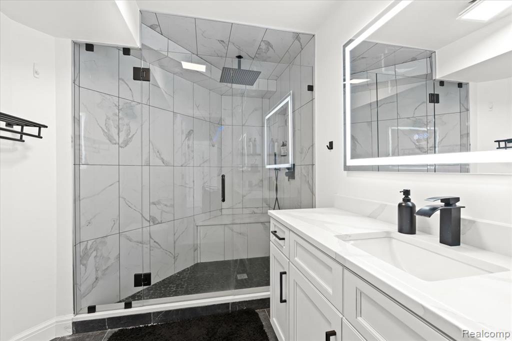 61353 Eight Mile Road South Lyon, MI 48178 - Photo 41 of 69 Gallery Image 41