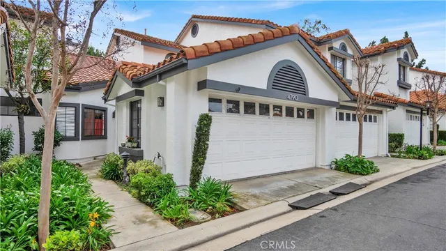 $720,000 | 4790 Gondola Drive, Oak Park, CA 91377