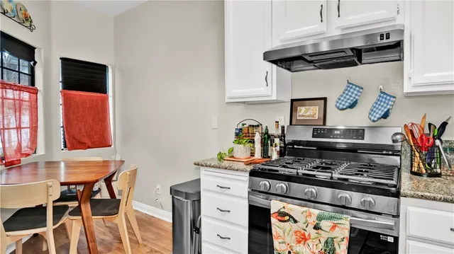 $720,000 | 4790 Gondola Drive, Oak Park, CA 91377