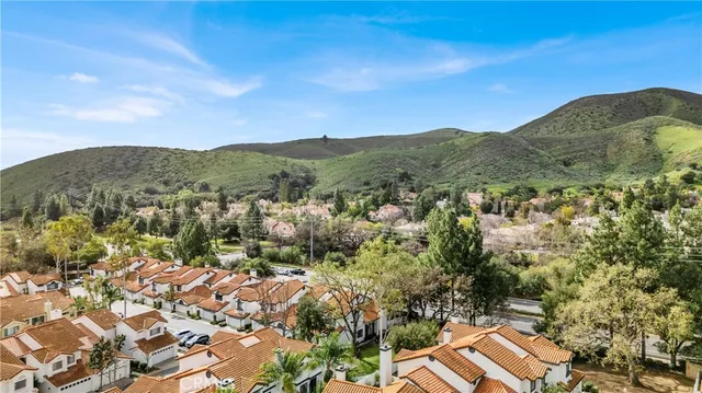 $720,000 | 4790 Gondola Drive, Oak Park, CA 91377