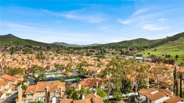 $720,000 | 4790 Gondola Drive, Oak Park, CA 91377