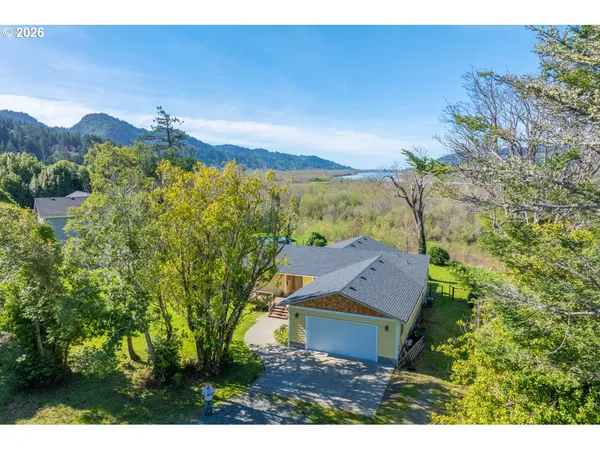$820,000 | 95639 Jerry's Flat Road, Gold Beach, OR 97444