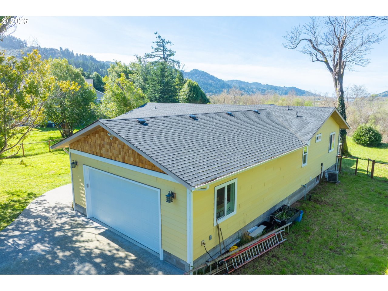 95639 Jerry's Flat Road Gold Beach, OR 97444 - Photo 5 of 46