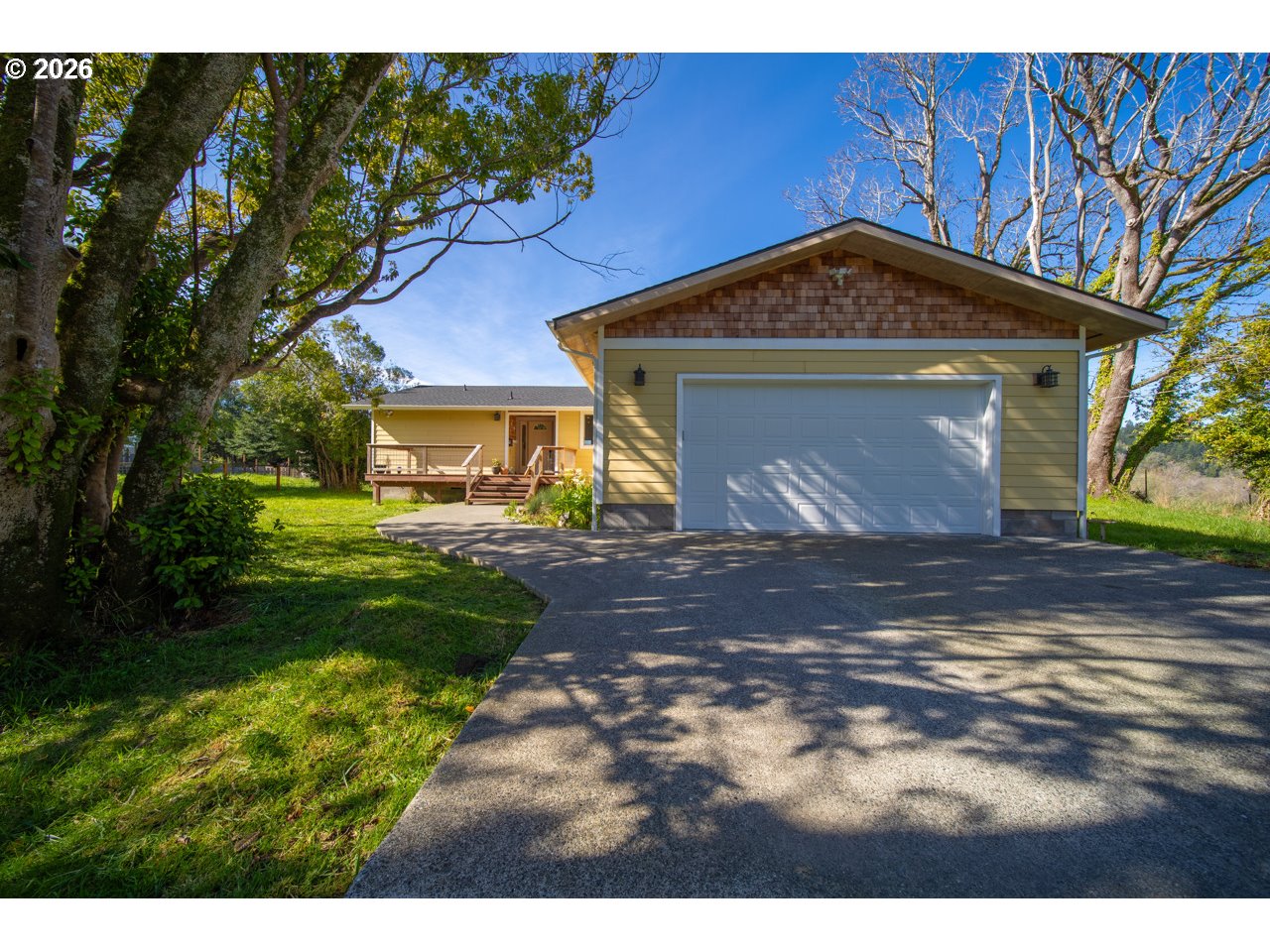 95639 Jerry's Flat Road Gold Beach, OR 97444 - Photo 6 of 46