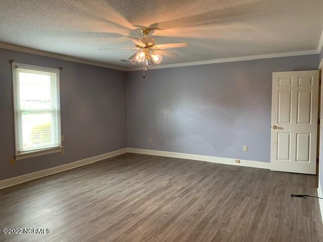 1861 Quail Ridge Road, Unit A Greenville, NC 27858 - Photo 28 of 33 Master Ensuite
