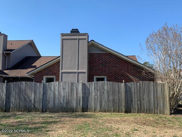 1861 Quail Ridge Road, Unit A Greenville, NC 27858 - Photo 4 of 33 Loads of privacy with no structure directly behind this townhouse.