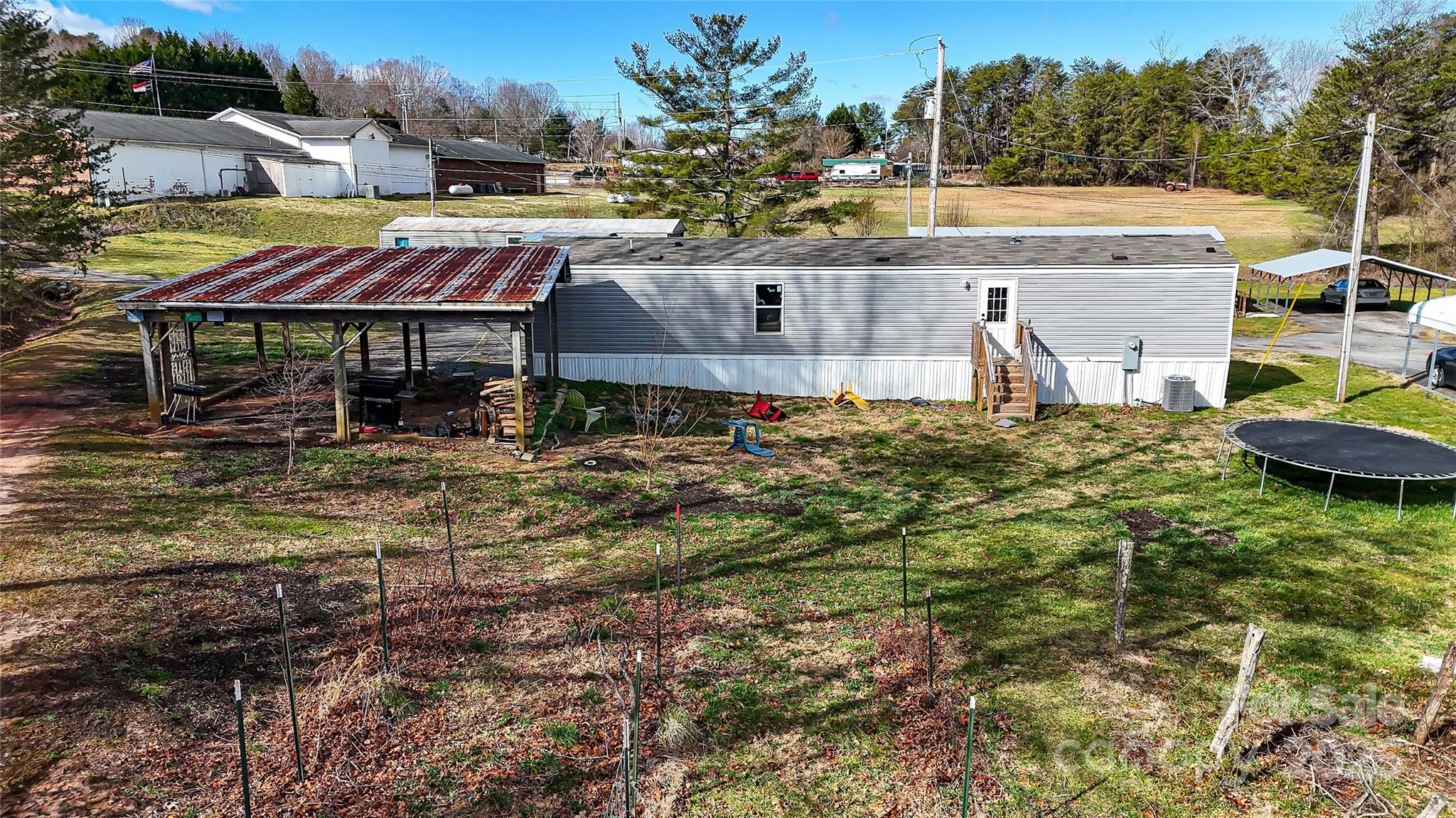 3764 Jamestown Road Morganton, NC 28655 - Photo 8 of 12 Gallery Image 8