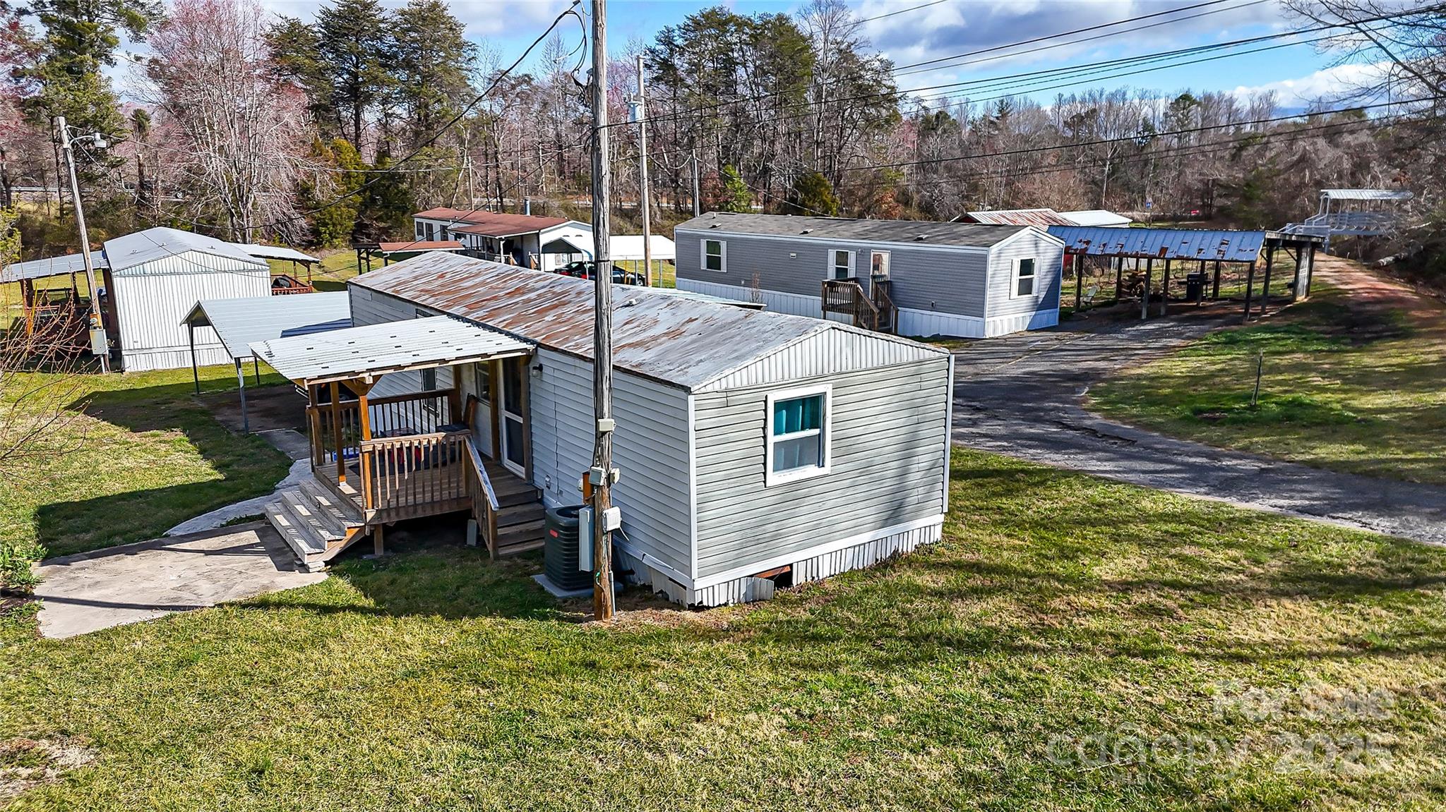 3764 Jamestown Road Morganton, NC 28655 - Photo 10 of 12 Gallery Image 10