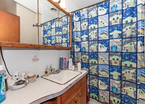 $164,900 | 1608 3rd Street, Camanche, IA 52730