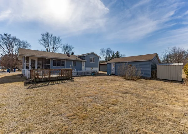 $164,900 | 1608 3rd Street, Camanche, IA 52730
