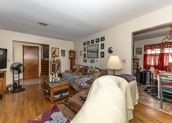 $164,900 | 1608 3rd Street, Camanche, IA 52730