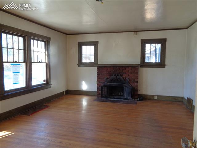 Alternate view of main house living room.