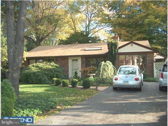 205 Arden Road Broomall, PA 19008 - Photo 1 of 11 Gallery Image 1