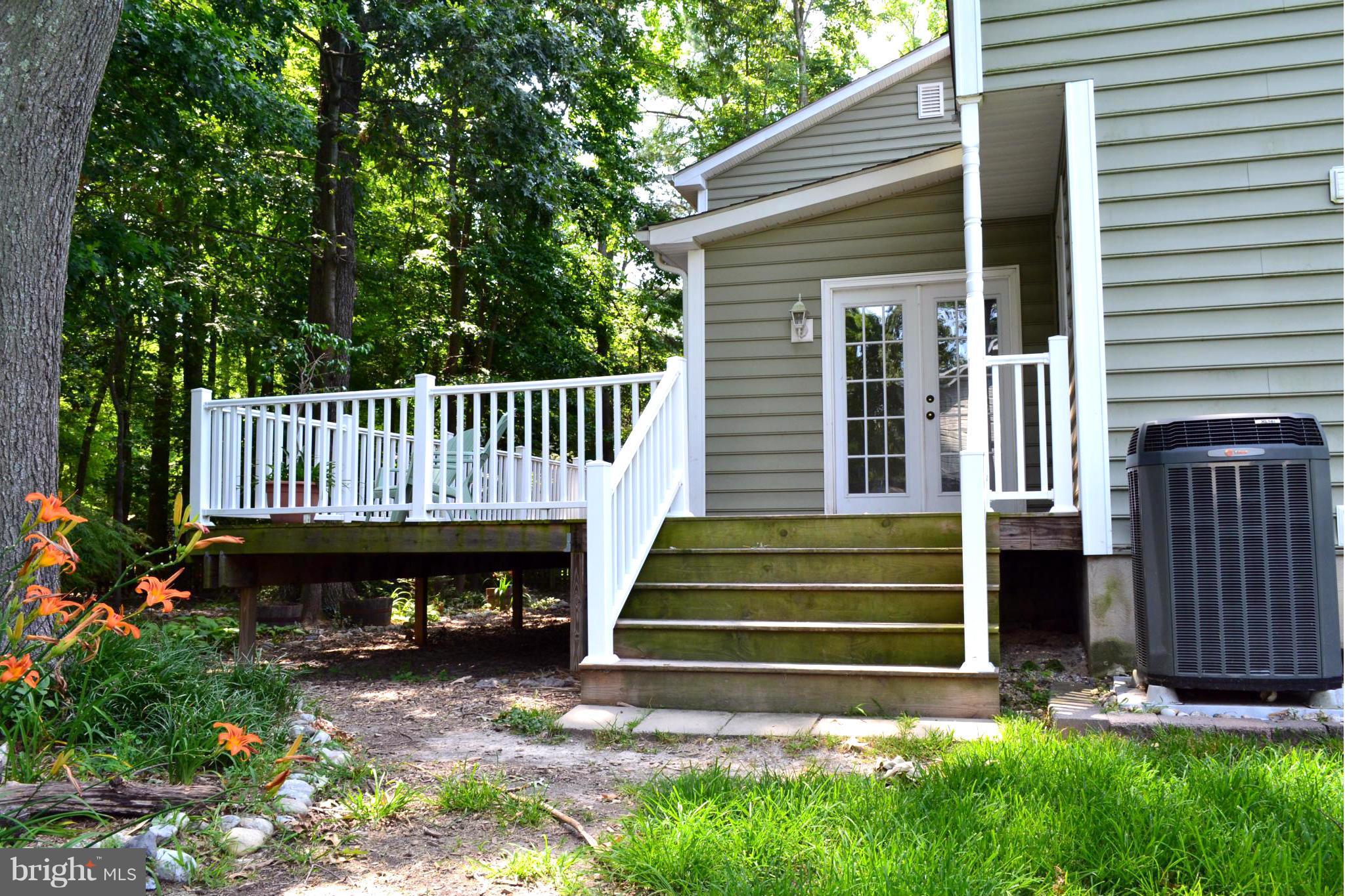 5989 Deale Beach Road Deale, MD 20751 - Photo 22 of 25 Exterior (Rear)