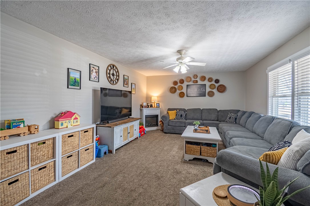 8090 West Wood Street Decatur, IL 62522 - Photo 4 of 27 Gallery Image 4