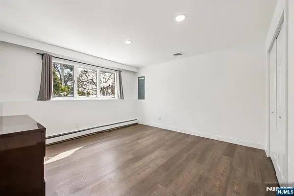 $8,500 | 11 Hudson Terrace, Englewood Cliffs, NJ 07632