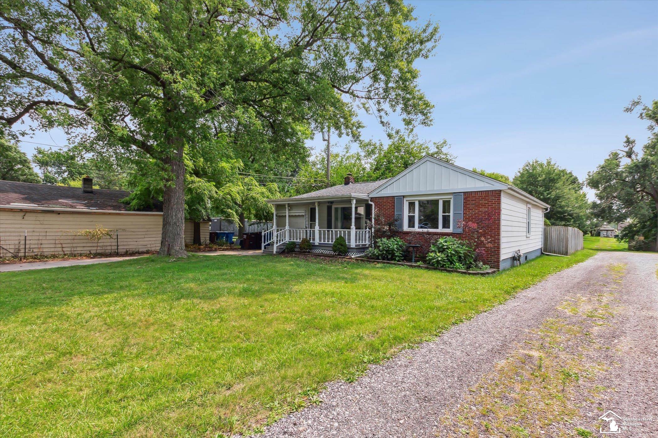 2857 North Custer Road Monroe, MI 48162 - Photo 4 of 91 Gallery Image 4