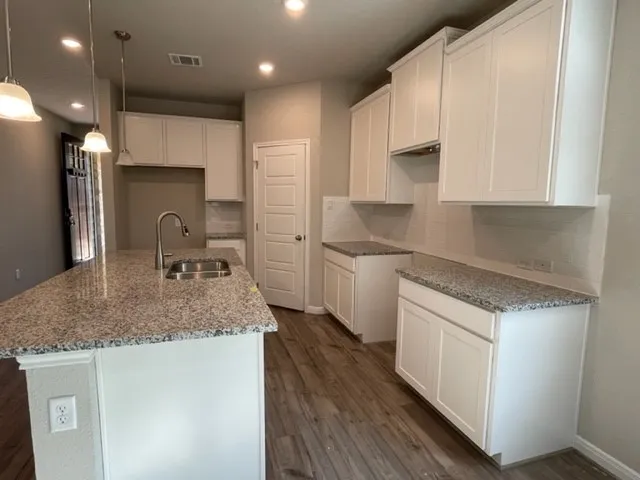 $2,150 | 1222 Lennea Garden, New Braunfels, TX 78130