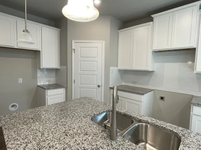 $2,150 | 1222 Lennea Garden, New Braunfels, TX 78130