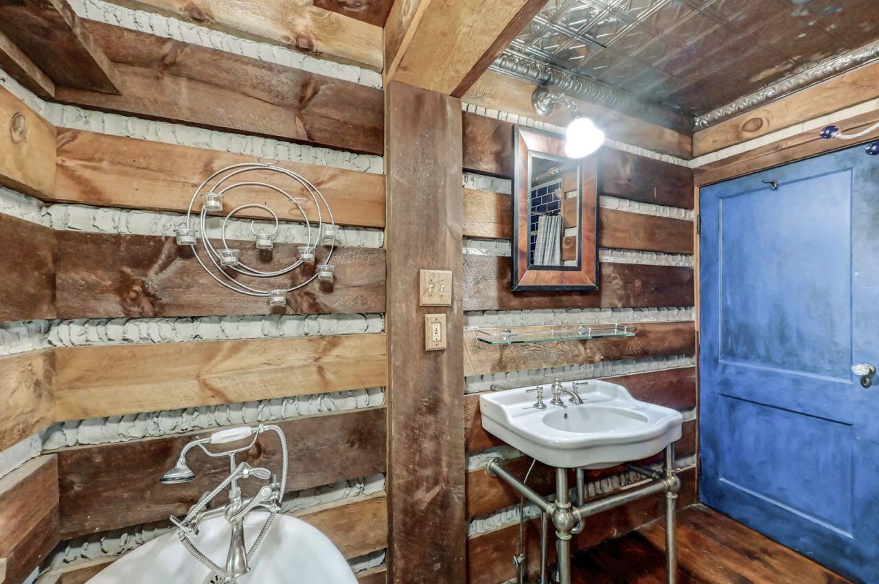 2285 Bear Town Road Canadensis, PA 18325 - Photo 33 of 58 a bathroom with a sink and a mirror
