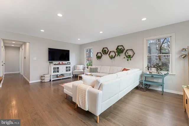 $650,000 | 3 Crab Apple Lane, Lawrenceville, NJ 08648