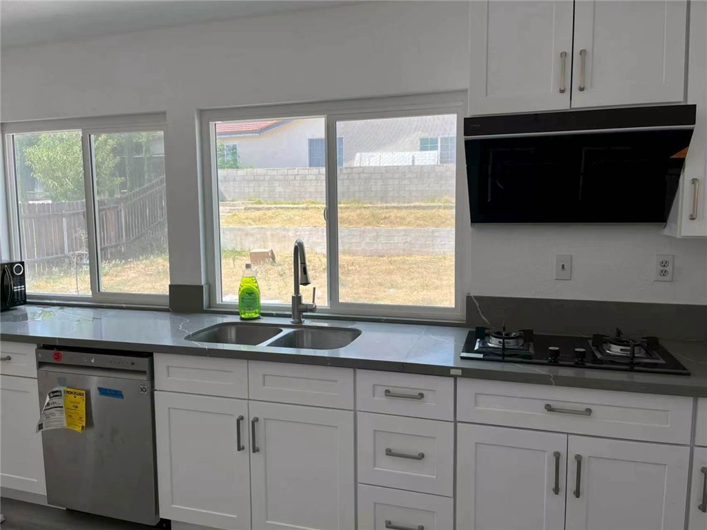9420 Cameron Street Rancho Cucamonga, CA 91730 - Photo 2 of 5