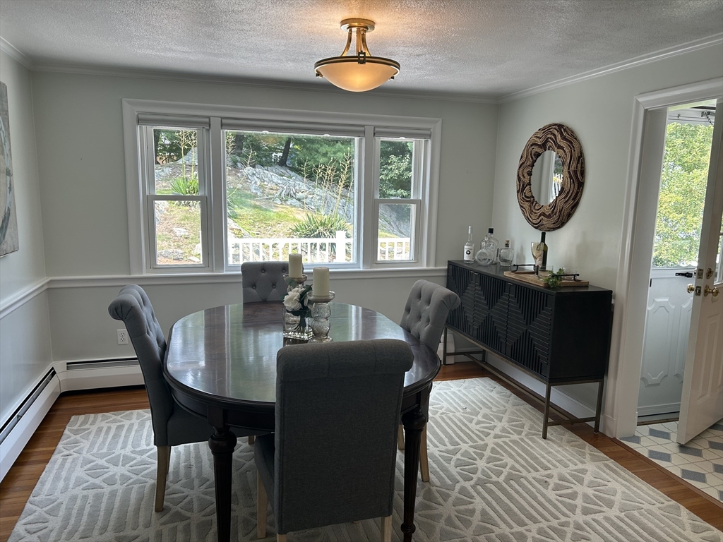 95 Marked Tree Road Needham, MA 02492 - Photo 3 of 15