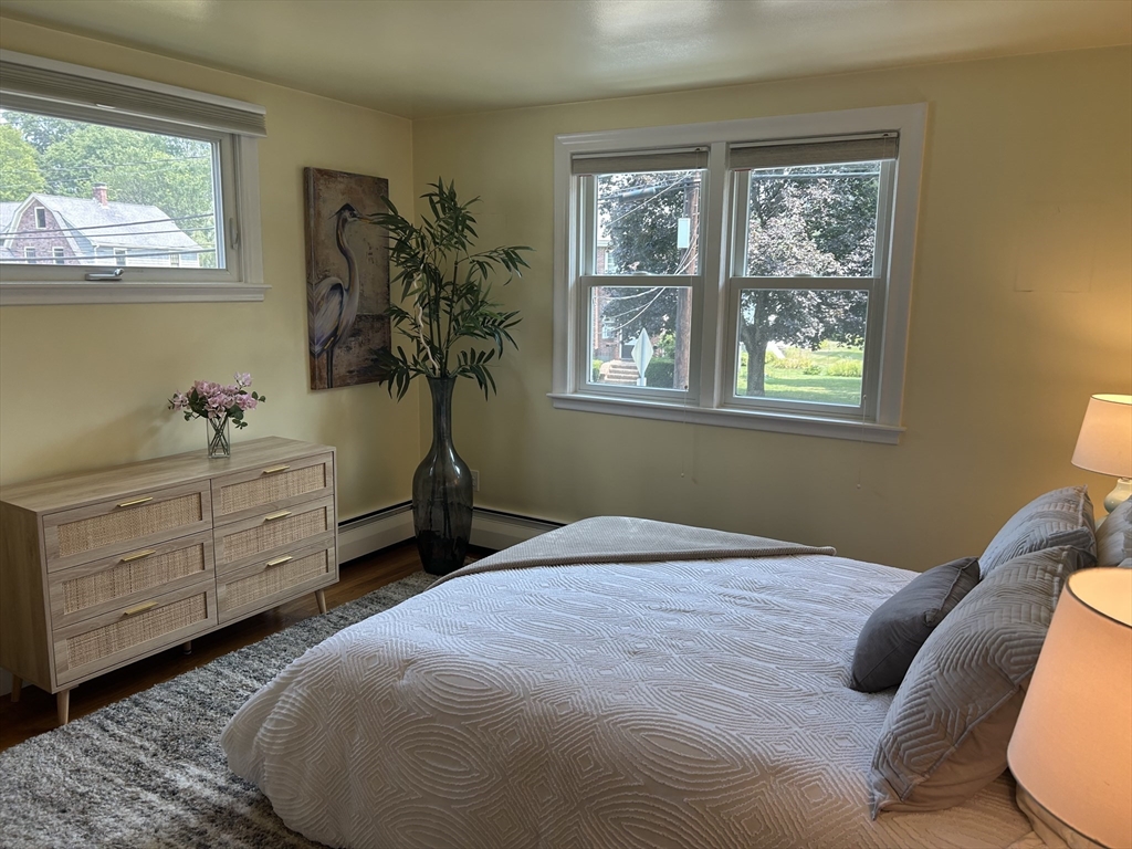 95 Marked Tree Road Needham, MA 02492 - Photo 8 of 15