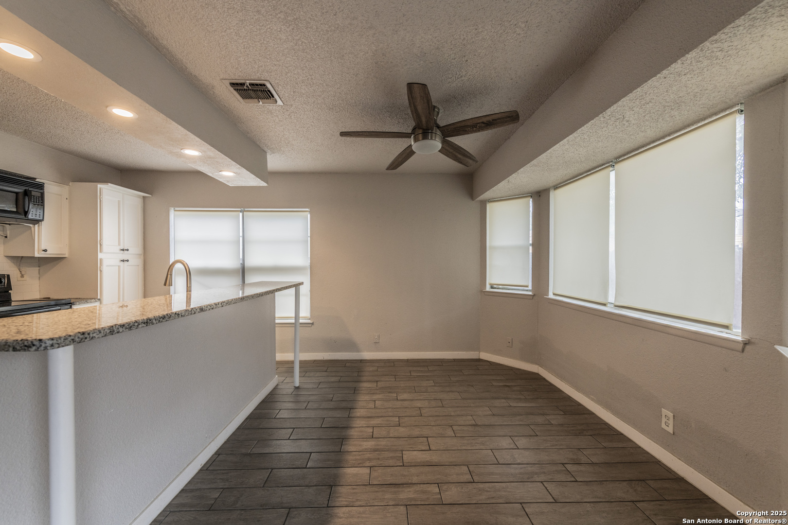 11618 Spring Trail Drive San Antonio, TX 78249 - Photo 8 of 27