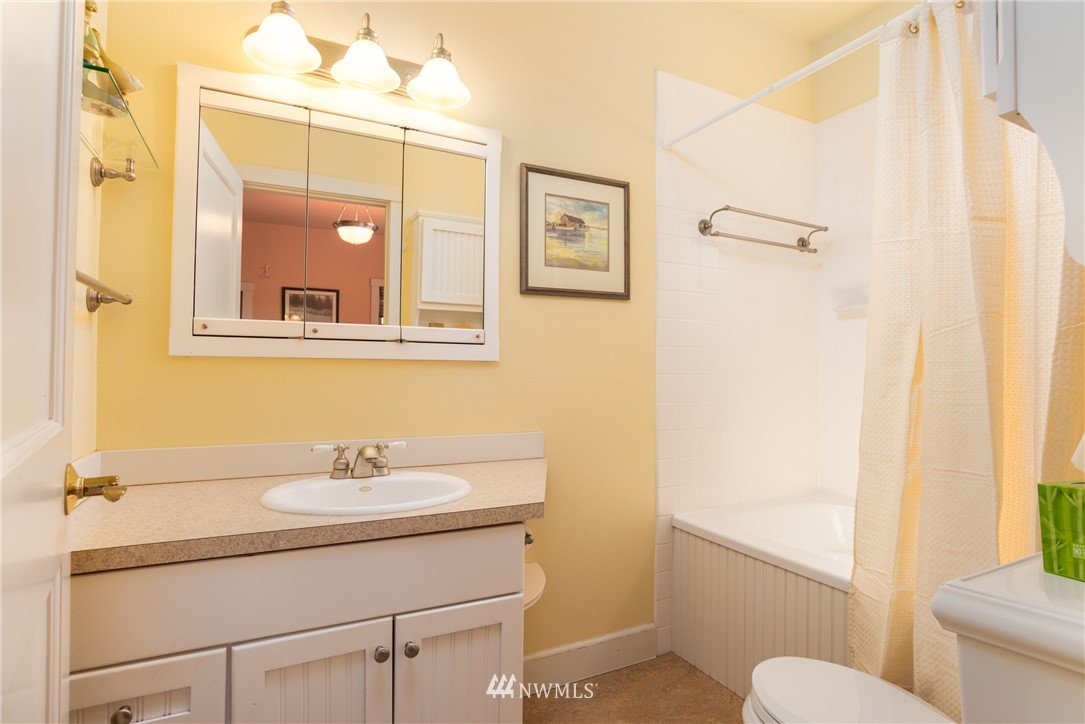 17578 Valentine Road Mount Vernon, WA 98273 - Photo 26 of 40 Gallery Image 26