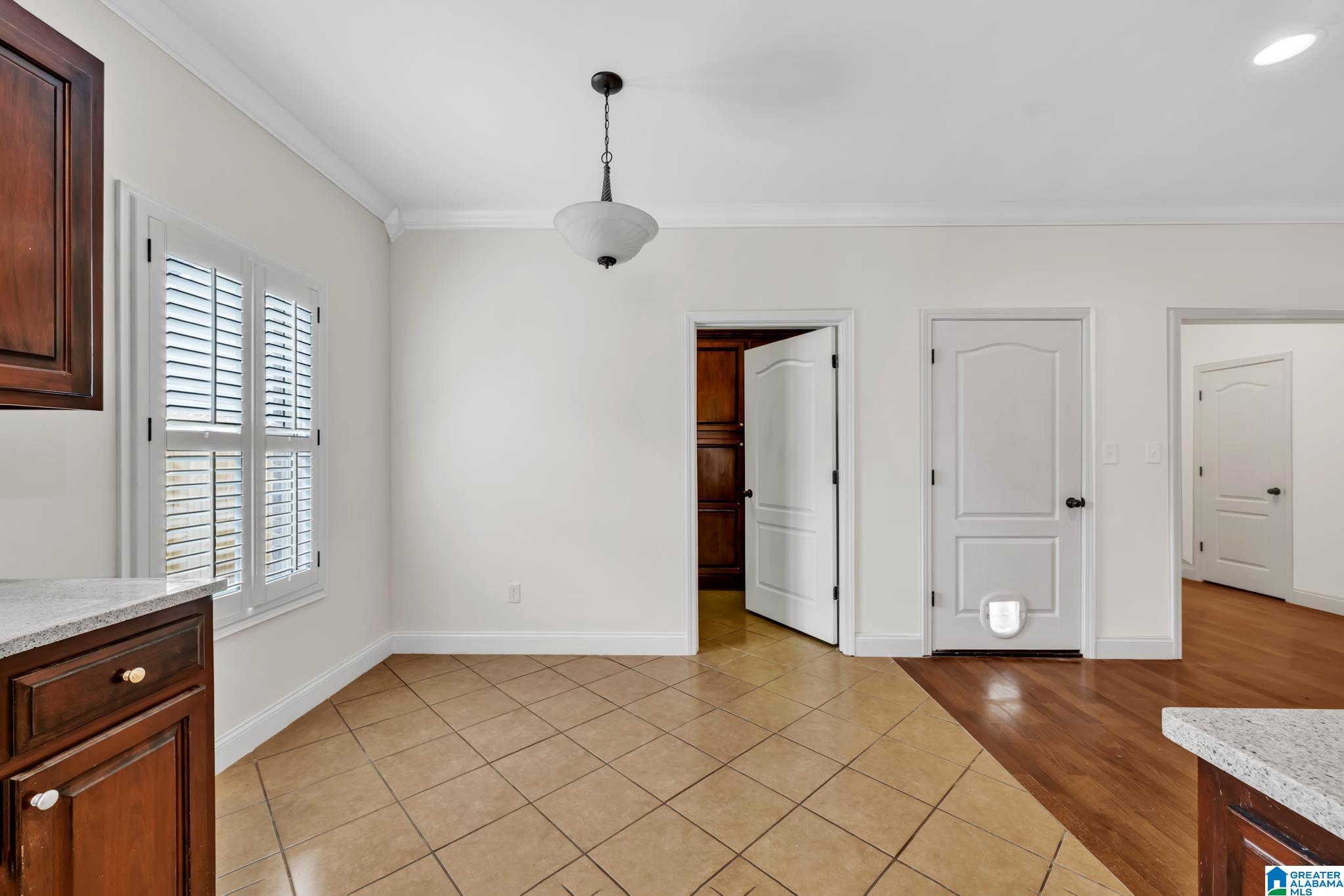 900 Park Avenue Oneonta, AL 35121 - Photo 12 of 31