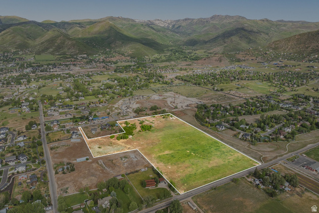 715 North River Road East, Unit 1 Midway, UT 84049 - Photo 5 of 34