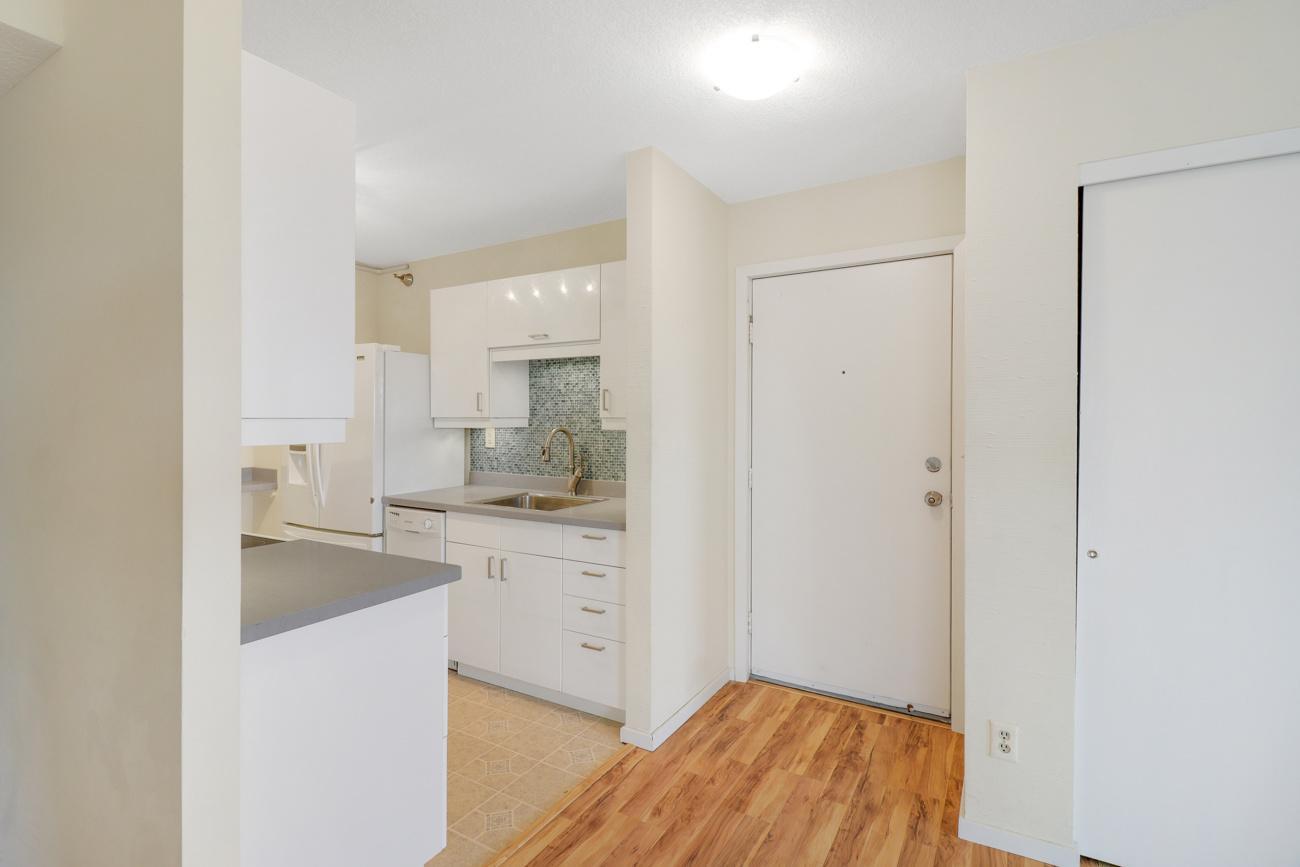 66 9th Street East, Unit 1315 St. Paul, MN 55101 - Photo 5 of 24