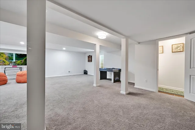 $885,000 | 43 Saddle Lane, Easton, PA 18045