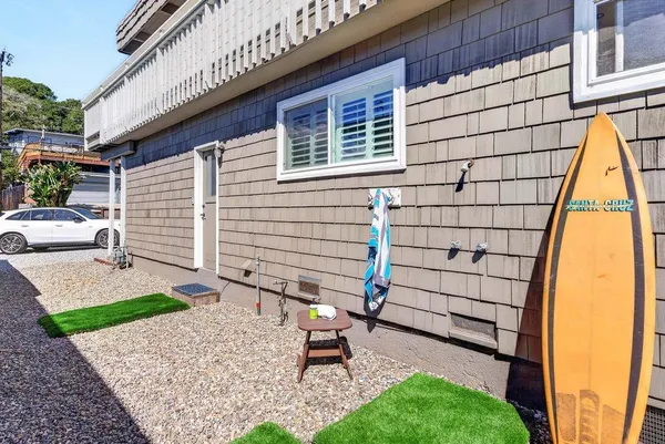 $1,699,000 | 204 Highland Drive, Aptos, CA 95003